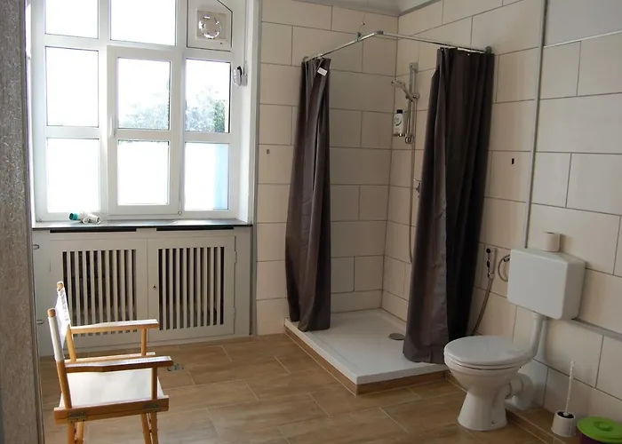 Oberzent-hostelstyle Nur Fuer Aktive Touristen Отель *